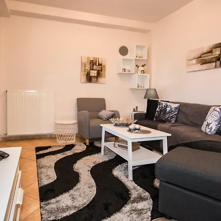 Volos Home Appartement *