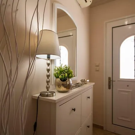 Volos Home Apartamento